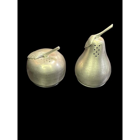 Vintage Web Pewter Apple and Pear Fruit Salt and Pepper Shakers Kitchen Set of 2 - Picture 1 of 4